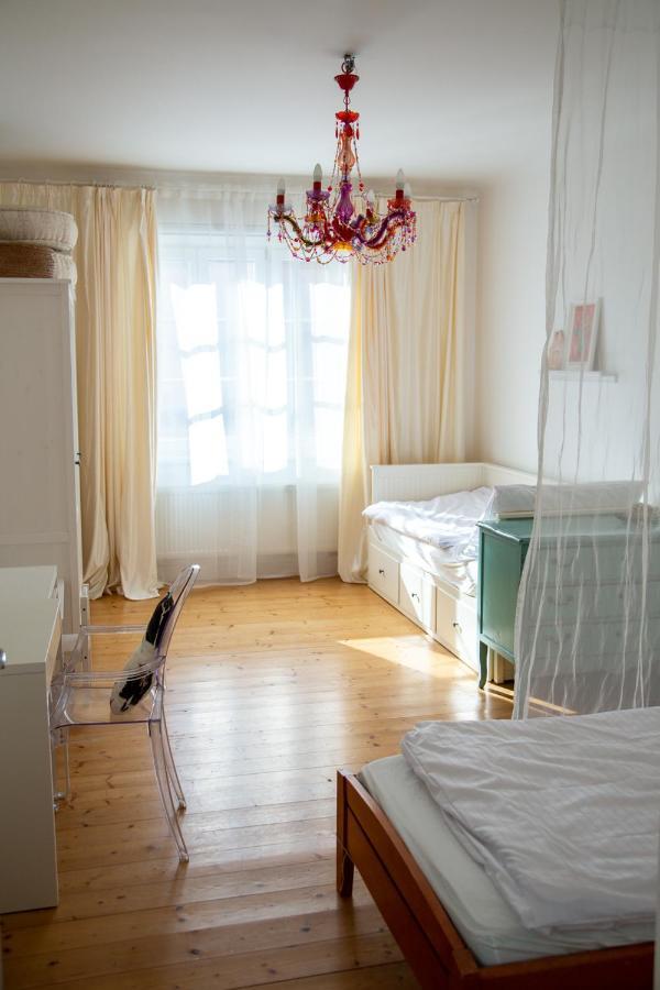 Velky 3-Izbovy Apartman Bratislava-Stare Mesto Luaran gambar